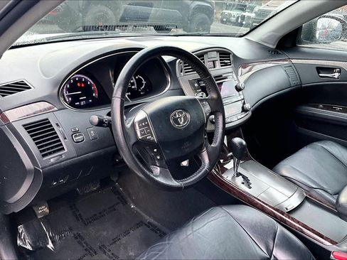 Used 2012 Toyota Avalon image 12