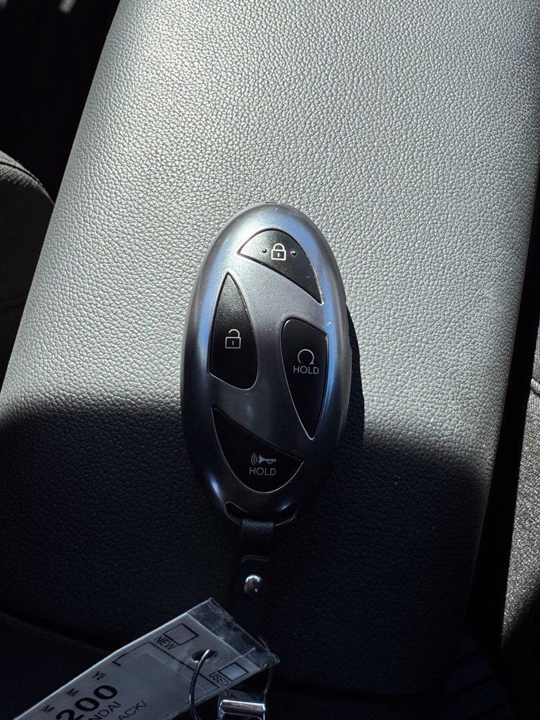 Used 2026 Hyundai Elantra Sport FWD image 29