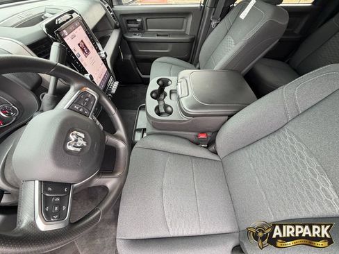 New 2026 RAM 2500 Tradesman AWD/4WD image 14