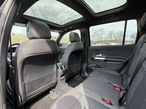 New 2026 Mercedes-Benz GLB 250 4MATIC image 20