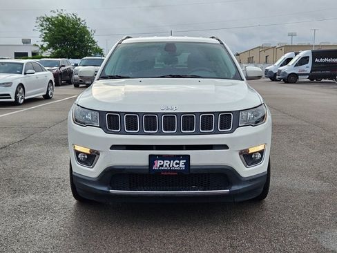 Used 2019 Jeep Compass Limited FWD image 2