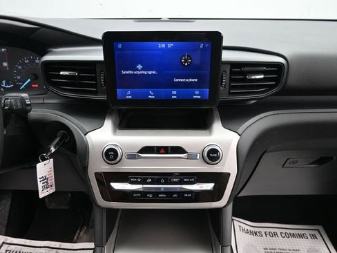 Used 2024 Ford Explorer 4WD image 17