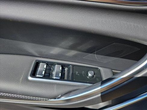 New 2024 Jaguar XF R-Dynamic SE image 28