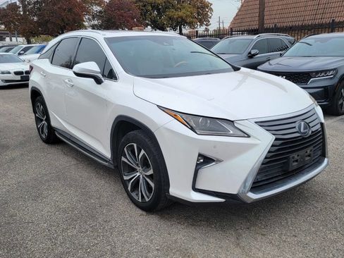 Used 2017 Lexus RX 450h AWD image 2