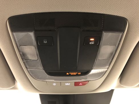 Certified 2023 Kia Sorento EX image 19