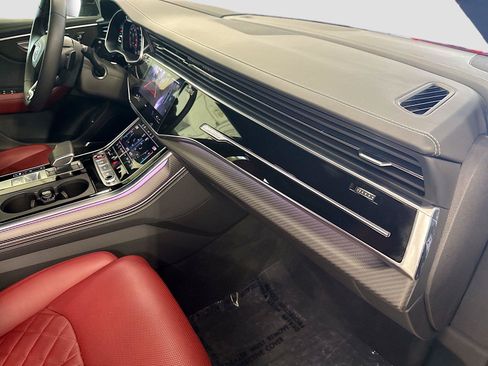 Certified 2024 Audi SQ8 Prestige w/ Prestige Package AWD/4WD image 29