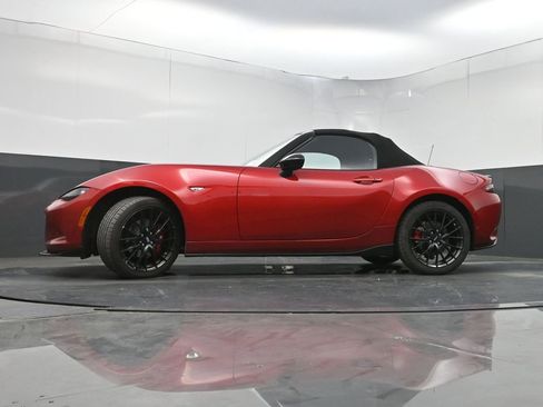 Used 2016 MAZDA MX-5 Miata Club w/ Brembo/BBS Package image 23