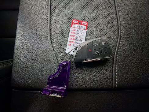 Used 2025 GMC Sierra 1500 Denali w/ Denali Reserve Package image 35