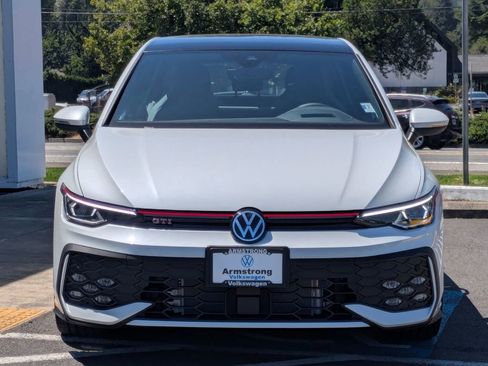 New 2025 Volkswagen GTI Autobahn image 8