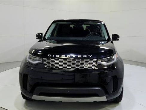 Used 2024 Land Rover Discovery S AWD/4WD image 2