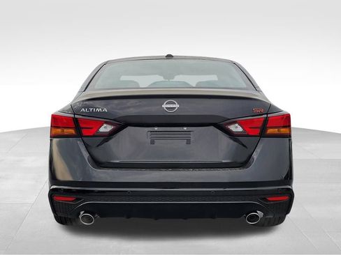 New 2025 Nissan Altima 2.5 SR w/ SR Premium Package image 5