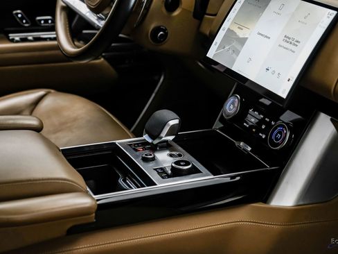 Used 2023 Land Rover Range Rover SE AWD/4WD image 50