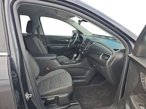 Used 2022 Chevrolet Equinox LT FWD image 10