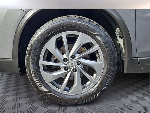 Used 2015 Nissan Rogue SL w/ SL Premium Package image 7