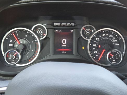 New 2026 RAM 2500 Tradesman AWD/4WD image 12