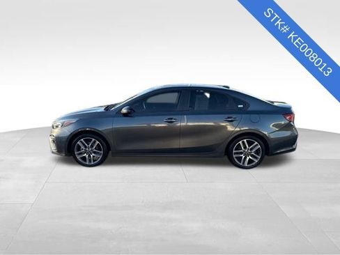 Used 2019 Kia Forte S w/ S Premium Package image 4