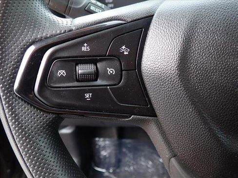 Used 2024 Chevrolet Trax LS w/ LS Convenience Package FWD image 13