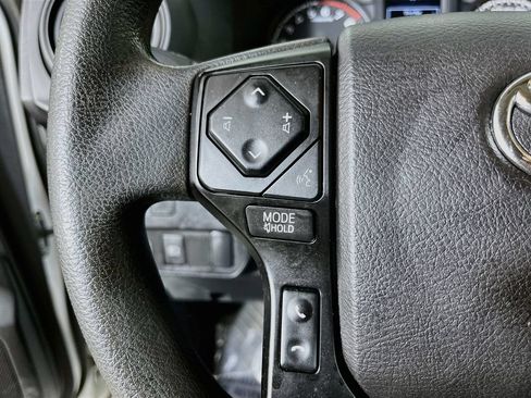 Used 2022 Toyota Tacoma SR w/ SX Package RWD image 13