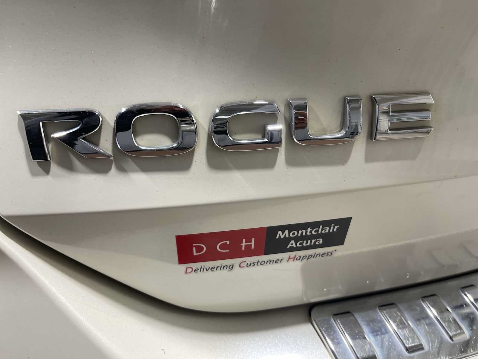 Used 2020 Nissan Rogue SV w/ Sun & Sound Touring Package AWD/4WD image 7