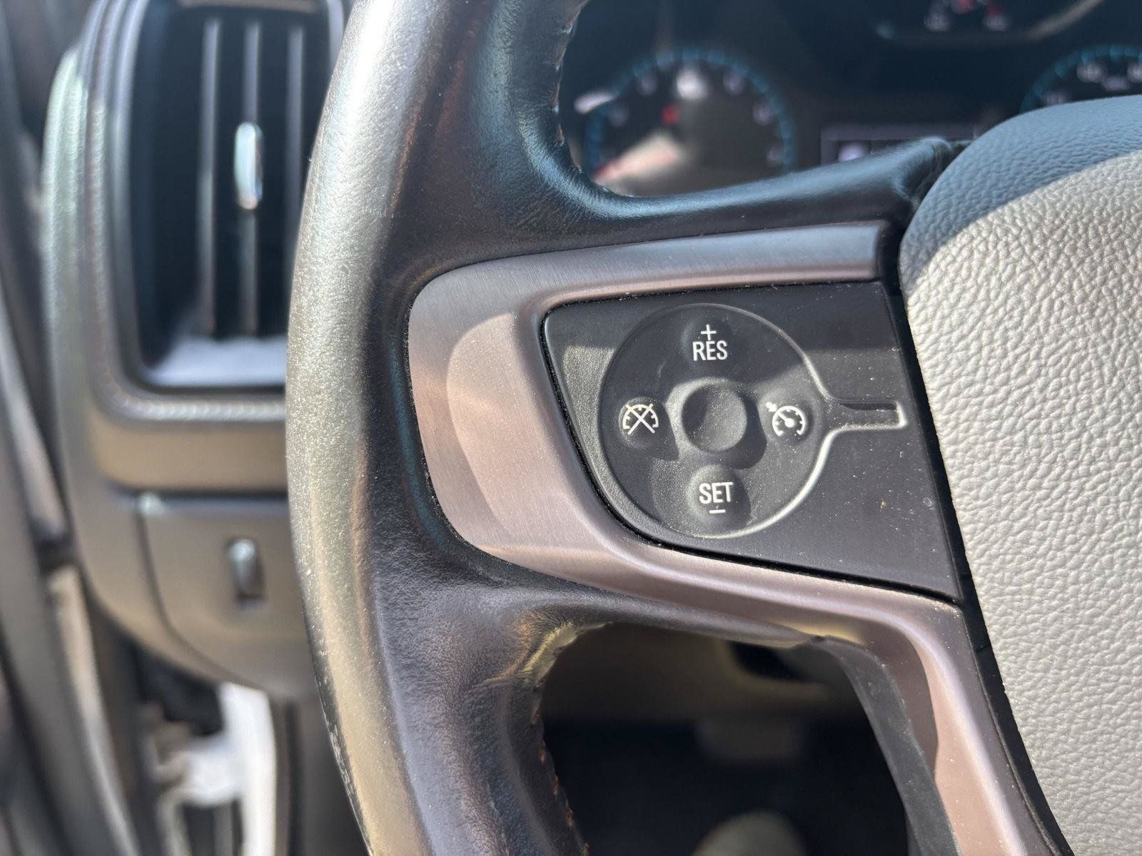 Used 2022 GMC Canyon AT4 w/ Trailering Package AWD/4WD image 16
