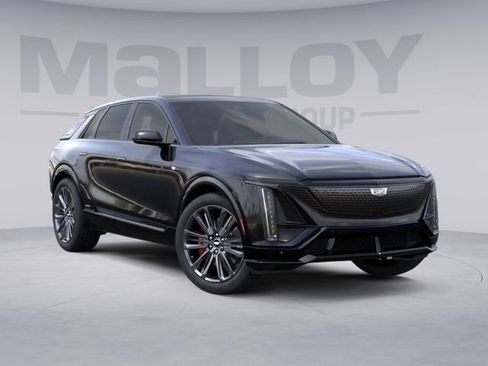 New 2026 Cadillac Lyriq V image 2
