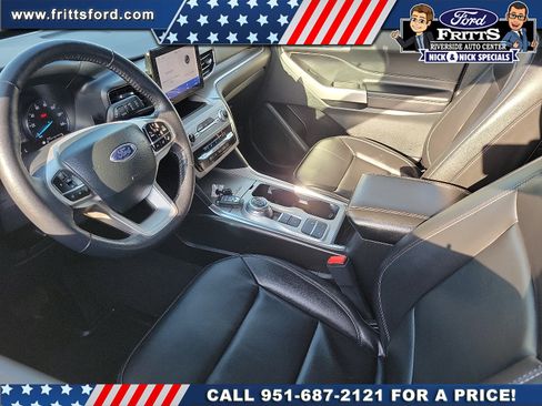 Certified 2023 Ford Explorer XLT w/ Equipment Group 202A RWD image 4