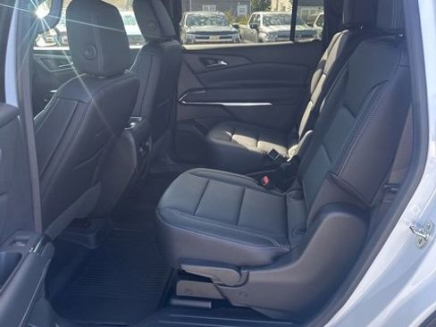 New 2026 Chevrolet Traverse LT w/ Driver Confidence Package image 20