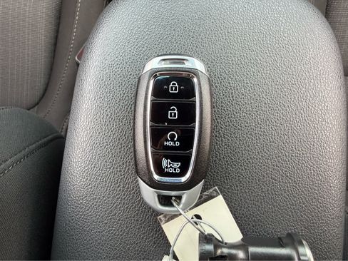 Used 2022 Hyundai Kona SEL w/ Cargo Package AWD/4WD image 35