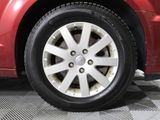 Used 2014 Chrysler Town & Country Touring image 6