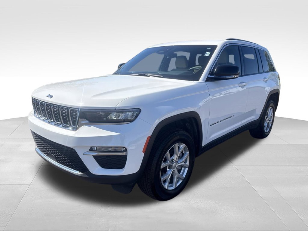 Used 2023 Jeep Grand Cherokee Limited AWD/4WD image 8