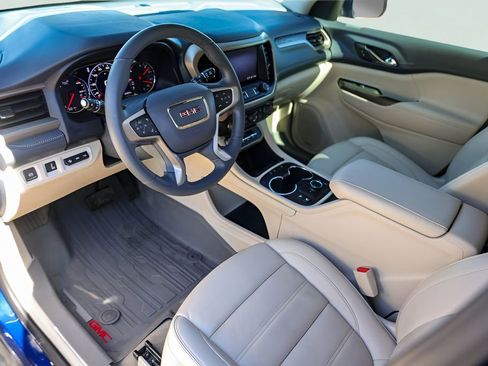 Used 2023 GMC Acadia Denali FWD image 13