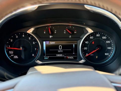 Used 2016 Chevrolet Malibu LT image 8