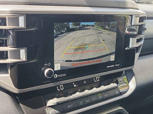 Used 2023 Toyota Tundra SR5 w/ SR5 Premium Package AWD/4WD image 16