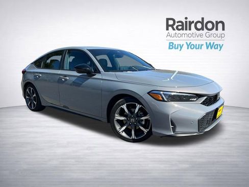 Used 2025 Honda Civic Sport Touring image 1