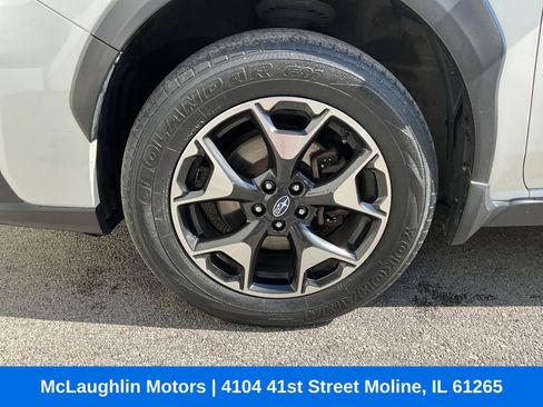 Used 2019 Subaru Crosstrek 2.0i Premium w/ Moonroof Package AWD/4WD image 15