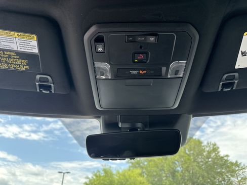 New 2026 Toyota Tundra Limited AWD/4WD image 23