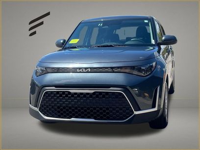 Used 2025 Kia Soul LX w/ LX Technology Package