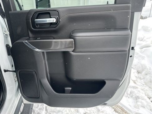 Used 2020 GMC Sierra 2500 AT4 w/ AT4 Premium Package image 13