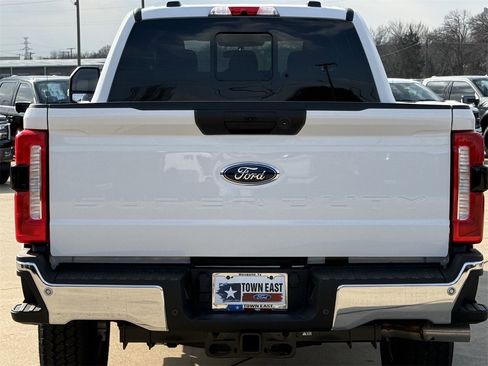 New 2026 Ford F350 XLT w/ 360-Degree Camera Package image 28