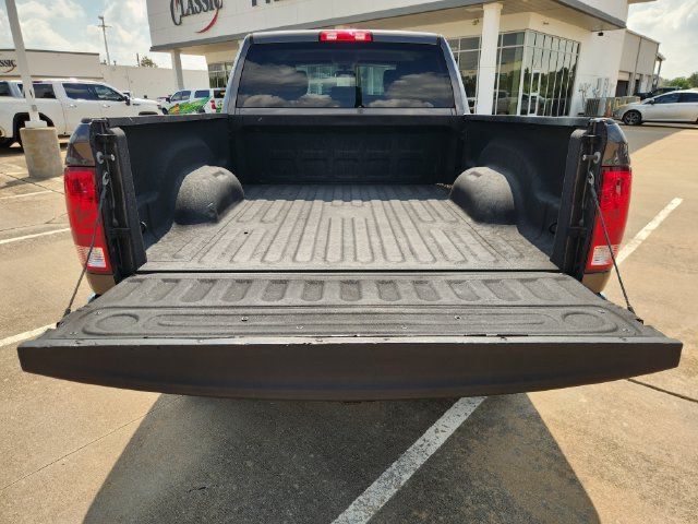 Used 2018 RAM 2500 Tradesman w/ Chrome Appearance Group AWD/4WD image 31