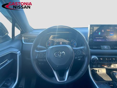 Used 2022 Toyota RAV4 XSE image 31