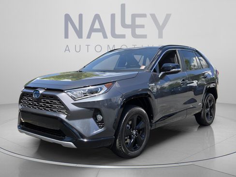 Certified 2019 Toyota RAV4 XSE w/ XSE Weather Package AWD/4WD image 1