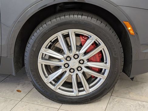 Used 2023 Cadillac XT5 Sportv AWD/4WD image 12