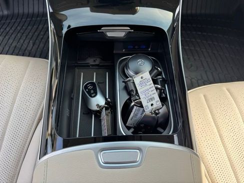 Certified 2023 Mercedes-Benz S 500 4MATIC image 16
