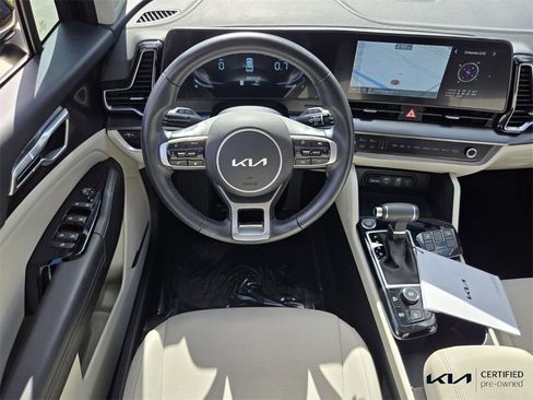 Certified 2025 Kia Sportage EX image 12