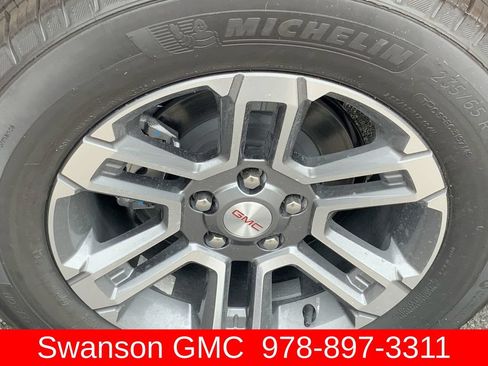 New 2027 GMC Terrain Elevation w/ LPO, Floor Liner Package AWD/4WD image 32