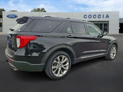 Certified 2021 Ford Explorer Platinum w/ Equipment Group 601A AWD/4WD image 4