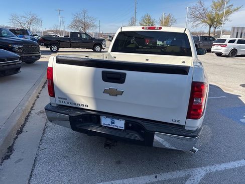 Used 2009 Chevrolet Silverado 1500 LTZ w/ White Diamond Edition image 22