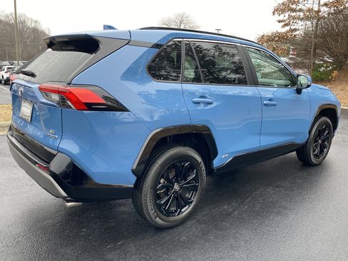 Certified 2024 Toyota RAV4 SE image 5