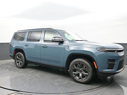 New 2026 Jeep Grand Wagoneer Limited AWD/4WD image 7